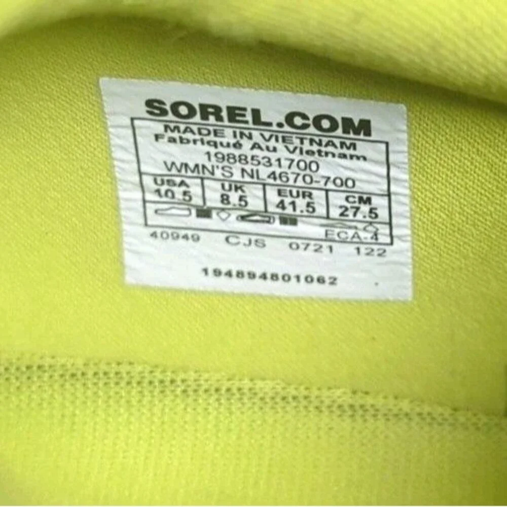 Sorel Women's Size 10.5 Explorer Blitz Lace Up Sneakers Bolt Black Neon Yellow